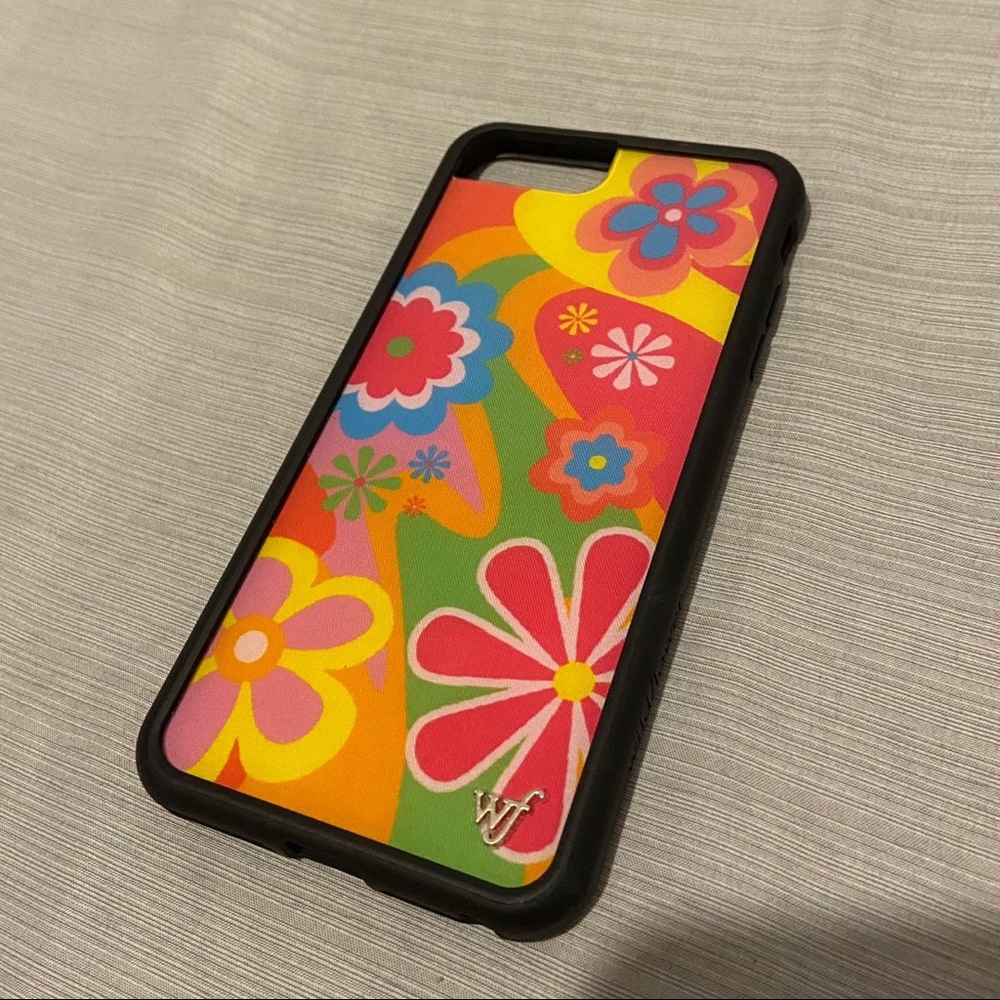 Wildflower Iphone 11 case!!